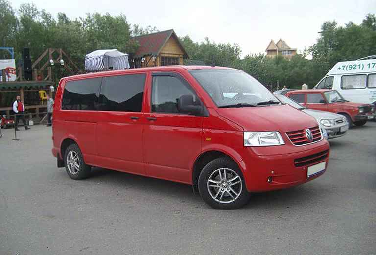 Заказ микроавтобуса для перевозки людей из Мурманск в Росляково