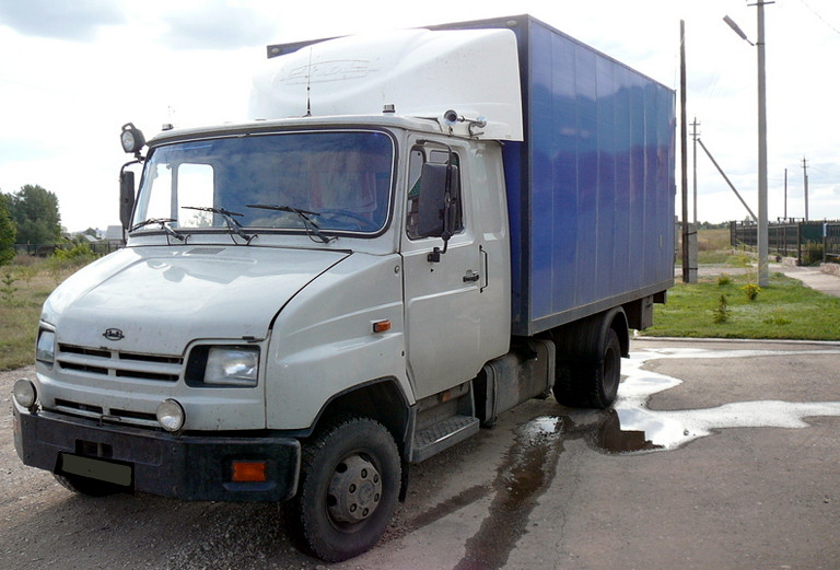 Заказать грузовую газель для перевозки мебели : Холодильник из Екатеринбурга в Верхнюю Пышму
